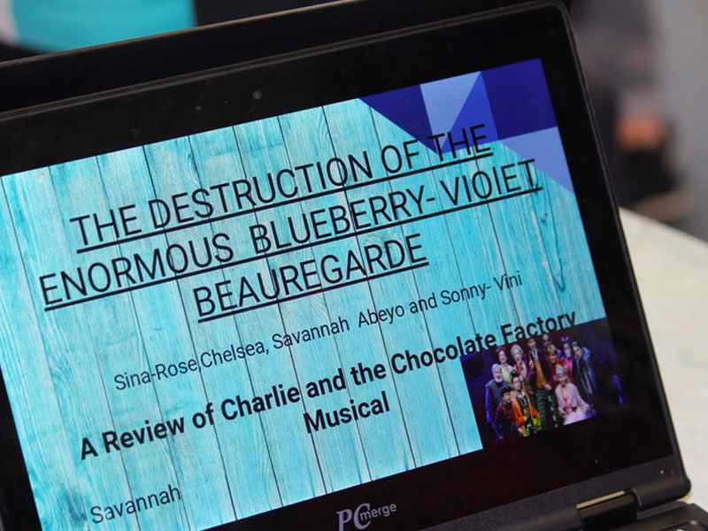 _ShowcaseGoldenTicket5